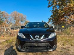 Violet Gebraucht 2016 Nissan Qashqai Tekna SUV | 9.990 € (Guter Preis)