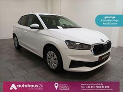 Weiß Gebraucht 2022 Skoda Fabia Ambition Kleinwagen | 12.470 € (Guter Preis)