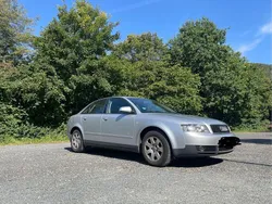 Grau Gebraucht 2001 Audi A4 Limousine | 3.999 € (Teuer)