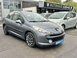 Grau Gebraucht 2008 Peugeot 207 Urban Move Limousine | 1.990 € (Fairer Preis)