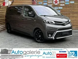 Basaltgrau Gebraucht 2023 Toyota Proace Executive Van | 42.900 €