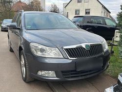 Gebraucht 2011 Skoda Octavia Kombi | 5.100 € (Teuer)