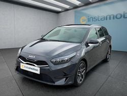 Grau Gebraucht 2023 Kia Ceed Sportswagon Kombi | 26.149 € (Etwas zu teuer)