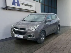 Braun Gebraucht 2015 Hyundai ix35 Trend SUV | 10.490 € (Fairer Preis)