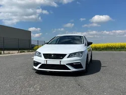 Weiß Gebraucht 2019 Seat Leon FR Limousine | 17.399 € (Fairer Preis)