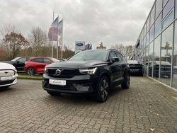 Schwarz metallic (metallic) Gebraucht 2022 Volvo XC40 Plus SUV | 31.980 € (Superpreis)