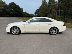 Weiß Gebraucht 2005 Mercedes CLS500 Coupé | 11.000 € (Guter Preis)