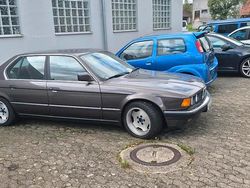 Braun Gebraucht 1989 BMW 735 Limousine | 11.000 €