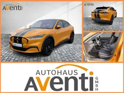 Orange Gebraucht 2022 Ford Mustang Mach-E Basis SUV | 29.799 € (Fairer Preis)