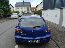 Blau Gebraucht 2007 Mazda 3 Comfort Limousine | 900 € (Fairer Preis)
