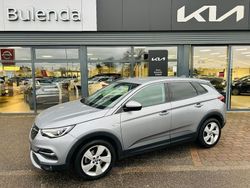 Kontrast grau/quarz silber Gebraucht 2019 Opel Grandland X Innovation SUV | 15.990 € (Fairer Preis)