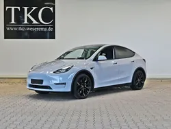 Gloss grey folierung Gebraucht 2023 Tesla Model Y Long Range SUV | 45.900 €