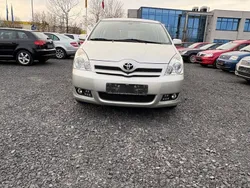 Silber Gebraucht 2005 Toyota Corolla Verso Executive Van / Kleinbus | 4.500 € (Fairer Preis)