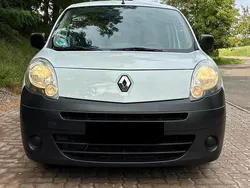 Weiß Gebraucht 2009 Renault Kangoo Van / Kleinbus | 4.000 €