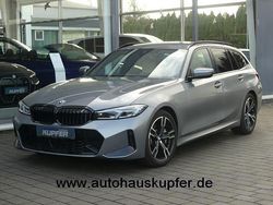 Skyscraper grau Gebraucht 2024 BMW 330 M Sport Kombi | 45.490 € (Fairer Preis)
