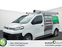 Polar weiß Gebraucht 2021 Citroën Jumpy Van / Kleinbus | 21.408 € (Fairer Preis)