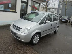 Silber Gebraucht 2005 Opel Meriva Van / Kleinbus | 1.450 € (Fairer Preis)