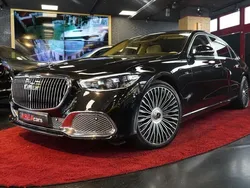 Schwarz Gebraucht 2023 Mercedes S680 Maybach Limousine | 204.900 €
