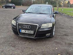Schwarz Gebraucht 2009 Audi A8 Limousine | 8.500 € (Fairer Preis)