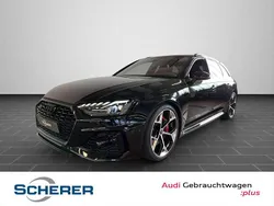 Mythosschwarz metallic Gebraucht 2025 Audi RS4 Ambiente Kombi | 98.888 €
