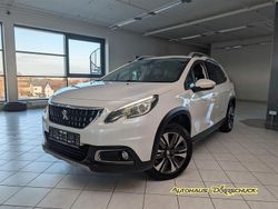 Weiß Gebraucht 2017 Peugeot 2008 Allure SUV | 10.990 € (Fairer Preis)