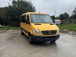 Gelb Gebraucht 2013 Mercedes Sprinter Van | 5.000 €