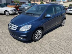 Blau Gebraucht 2011 Mercedes B200 Van / Kleinbus | 4.990 € (Superpreis)