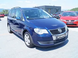 Blau Gebraucht 2009 VW Touran United Van / Kleinbus | 8.890 €