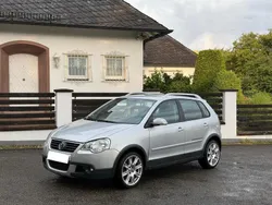 Silber Gebraucht 2006 VW Polo Cross Kleinwagen | 3.700 € (Fairer Preis)