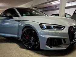 Grau Gebraucht 2019 Audi RS5 Sportback Ambiente Coupé | 61.500 € (Superpreis)