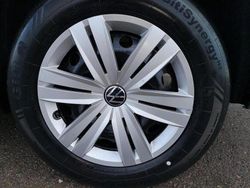 Deep black perleffekt Neu 2025 VW Caddy Maxi Basis Van / Kleinbus | 37.555 € (Fairer Preis)