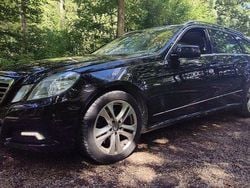 Schwarz Gebraucht 2009 Mercedes E350 Avantgarde Kombi | 8.500 € (Guter Preis)