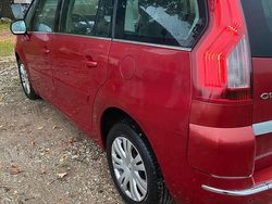 Rot Gebraucht 2009 Citroën C4 Picasso Van / Kleinbus | 2.999 €