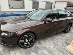 Braun Gebraucht 2011 Audi A4 Ambition Kombi | 8.300 € (Fairer Preis)