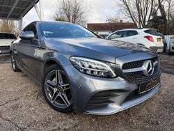 Grau Gebraucht 2018 Mercedes C180 AMG line Coupé | 17.990 € (Fairer Preis)