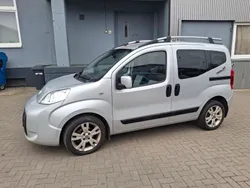 Silber Gebraucht 2012 Fiat Qubo Trekking Van / Kleinbus | 3.999 € (Fairer Preis)