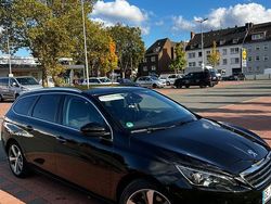 Schwarz Gebraucht 2015 Peugeot 308 Kombi | 8.300 € (Fairer Preis)