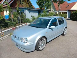 Silber Gebraucht 2000 VW Golf IV GTI Limousine | 9.500 € (Etwas zu teuer)