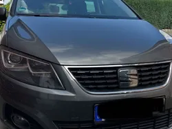 Grau Gebraucht 2019 Seat Alhambra Style Van / Kleinbus | 24.900 € (Fairer Preis)