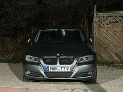 Grau Gebraucht 2009 BMW 320 Limousine | 4.499 € (Guter Preis)