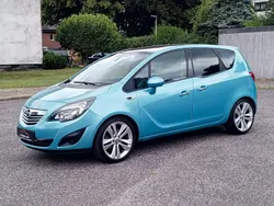 Blau Gebraucht 2011 Opel Meriva Innovation Van / Kleinbus | 7.999 € (Etwas zu teuer)