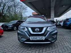 Grau Gebraucht 2019 Nissan X-Trail 360º SUV | 18.800 € (Fairer Preis)