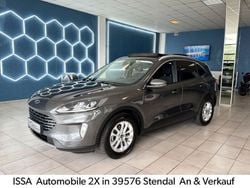Grau Gebraucht 2022 Ford Kuga Titanium SUV | 19.999 € (Fairer Preis)
