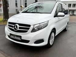 Weiß Gebraucht 2015 Mercedes V220 Edition Van / Kleinbus | 29.900 € (Fairer Preis)
