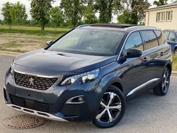 Blau Gebraucht 2019 Peugeot 5008 GT-line Van / Kleinbus | 20.500 € (Fairer Preis)