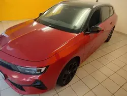 Kardio rot (metallic) Gebraucht 2024 Opel Astra GS Line Kombi | 34.627 € (Teuer)