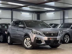 Grau Gebraucht 2020 Peugeot 5008 Business-Line Van / Kleinbus | 20.890 € (Guter Preis)