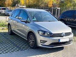 Gebraucht 2017 VW Golf Sportsvan Allstar Van / Kleinbus | 11.000 € (Guter Preis)