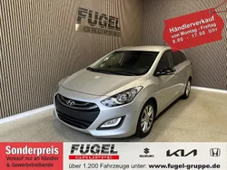 Sleek silver / met Gebraucht 2014 Hyundai i30 Edition Kombi | 4.299 € (Superpreis)