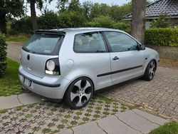 Silber Gebraucht 2003 VW Polo Trendline Kleinwagen | 1.999 € (Teuer)